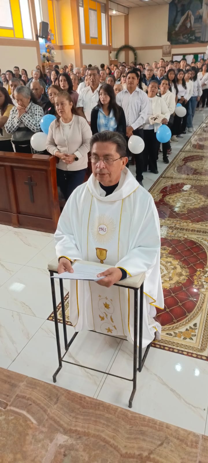 Nuevo Párroco de Llacao Nuevo Párroco de Llacao